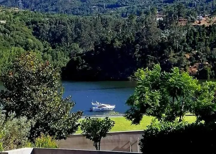 Hébergement de vacances Casa Do Lavadouro *