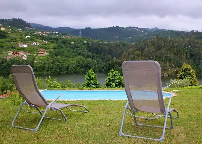 Casa Do Lavadouro * Pacos de Gaiolo