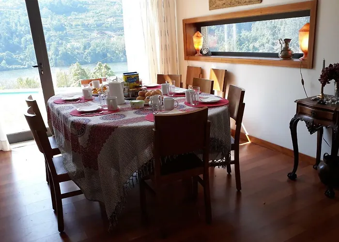 Casa Do Lavadouro * Pacos de Gaiolo